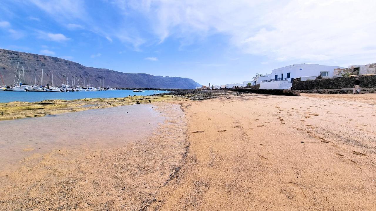 Suite Marrakech Beach, La Graciosa. Caleta de Sebo Buitenkant foto
