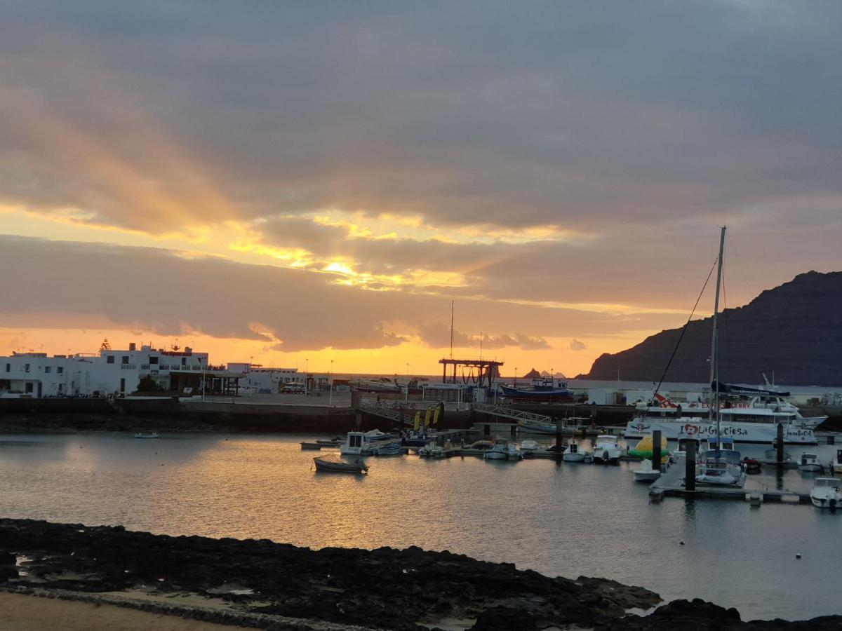 Suite Marrakech Beach, La Graciosa. Caleta de Sebo Buitenkant foto